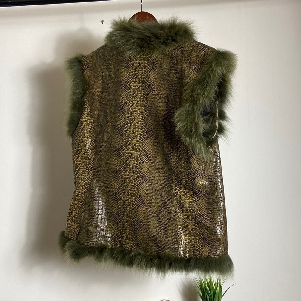 Host Pick 🎉Expopel Fashion Inochi Fur Vest
💕 - Picture 8 of 12